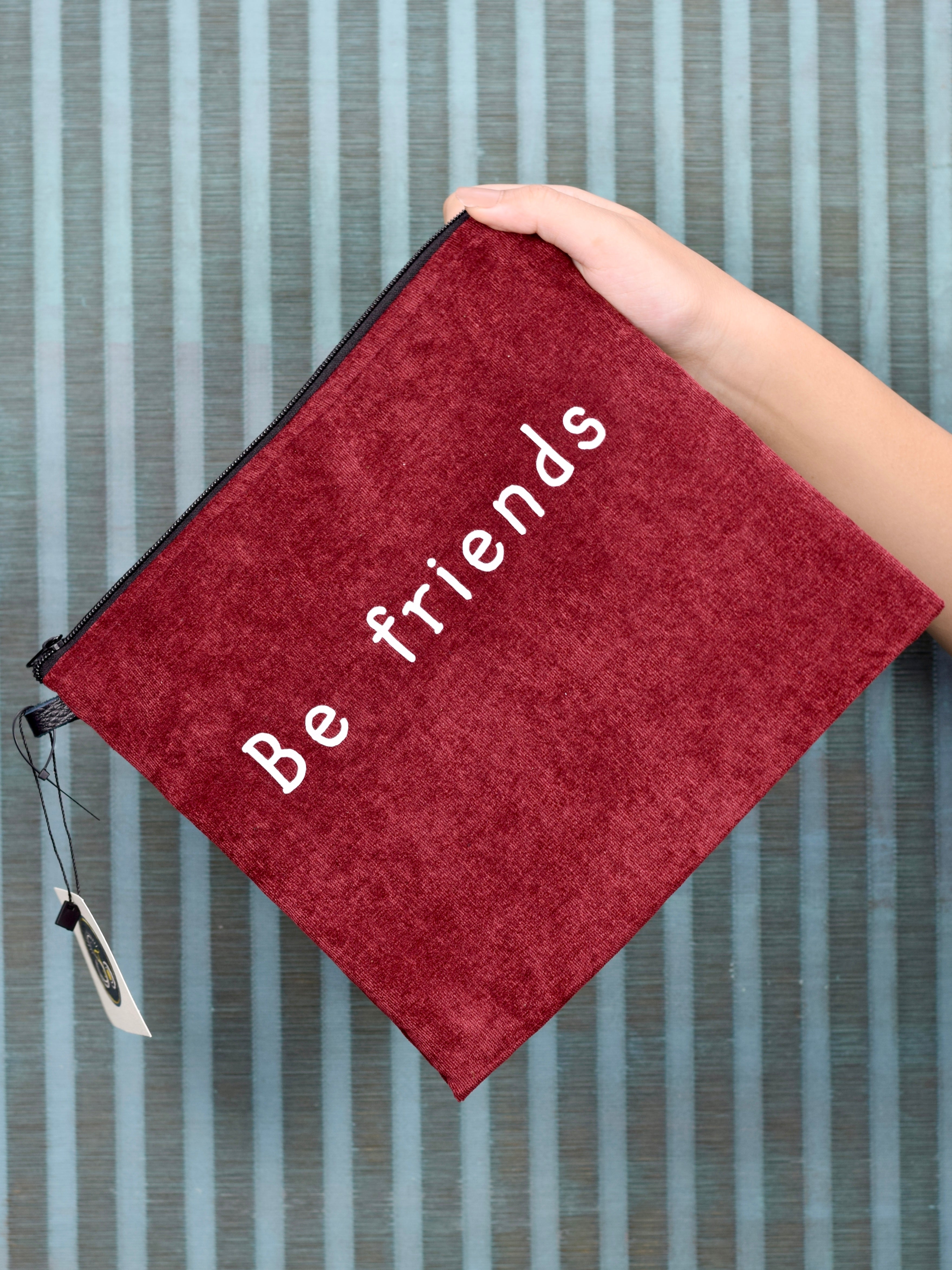 Pouch (Be friends)