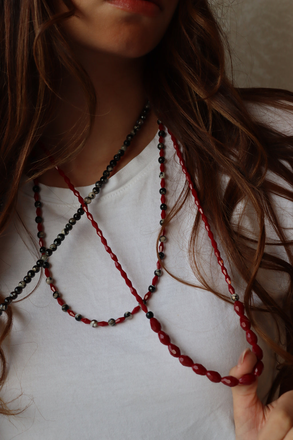Black Agate and Red Crystal Triple-Layered Necklace | Handmade jewelry