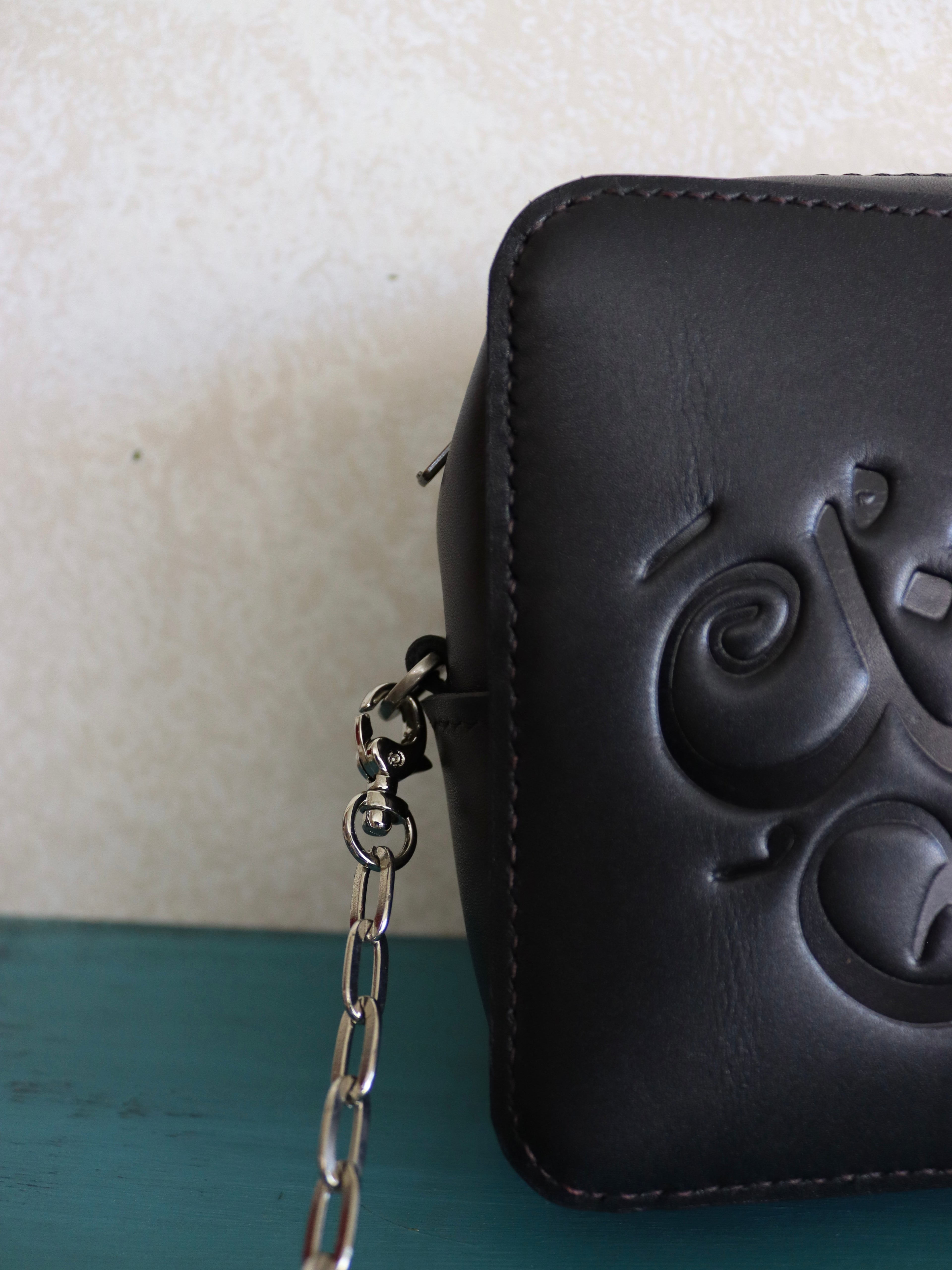 Rectangular cross bag