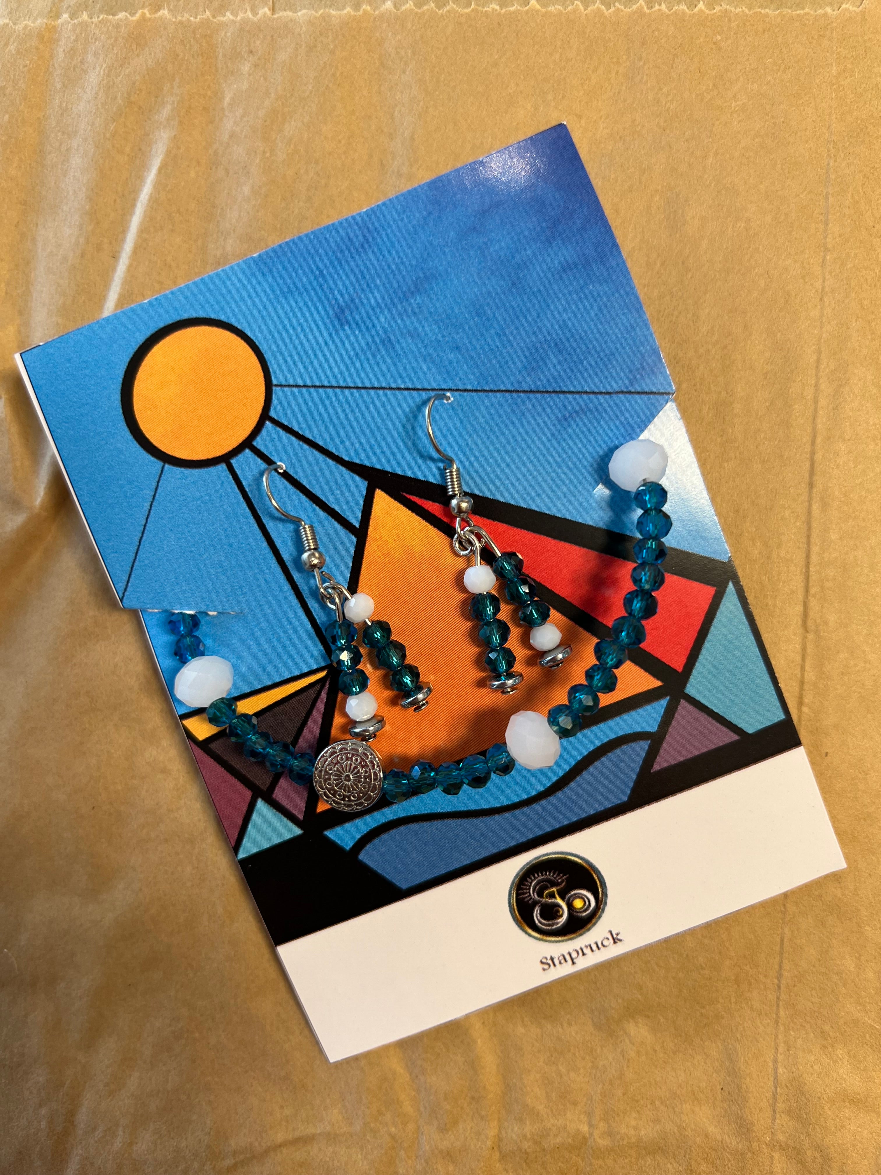 ورشة الحلى بالخرز Jewelry making workshop