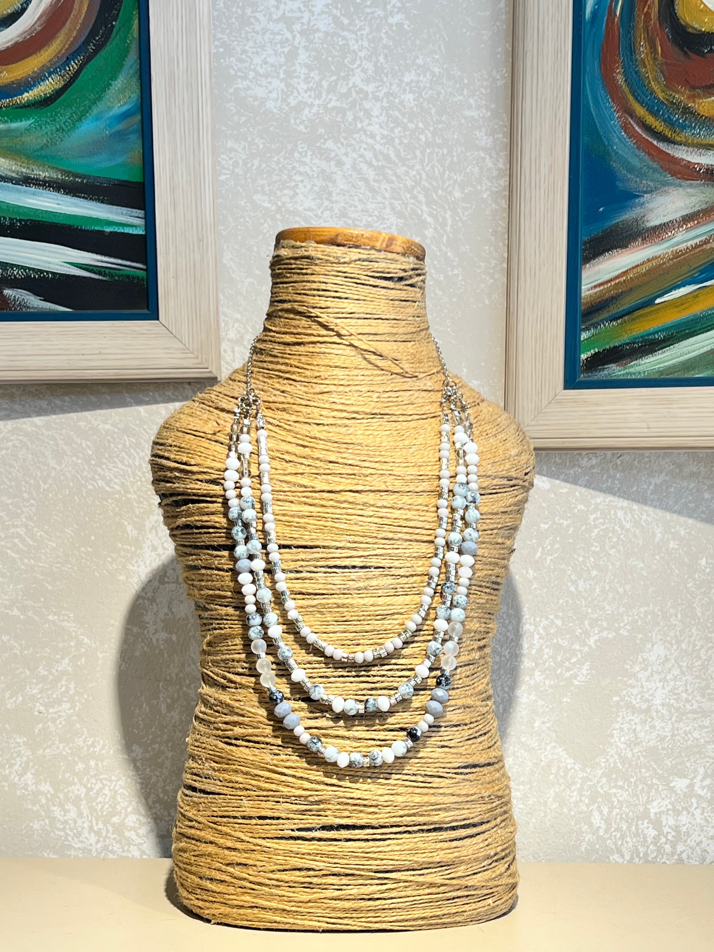 ورشة الحلى بالخرز Jewelry making workshop