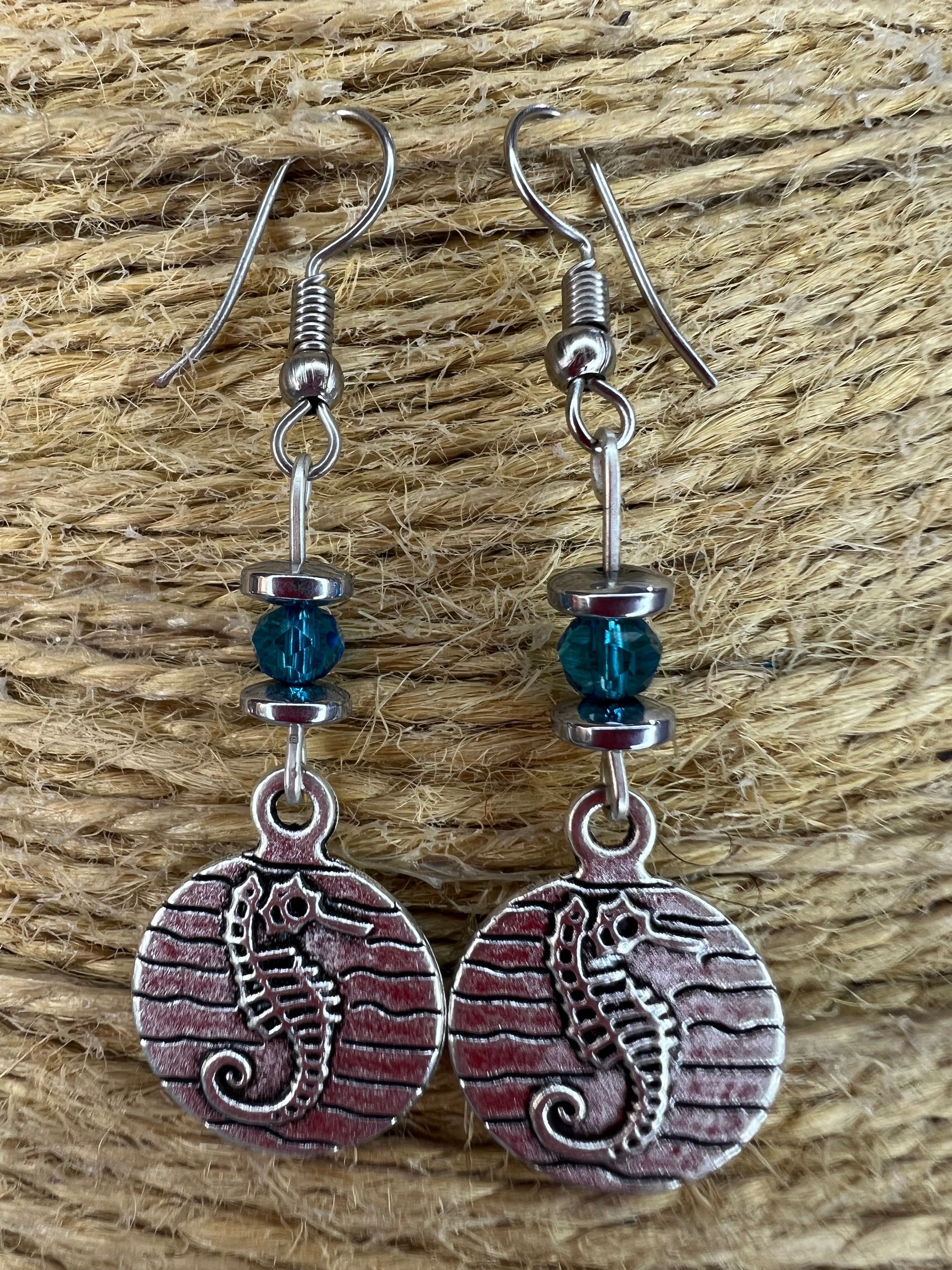 Sea-horse dangles