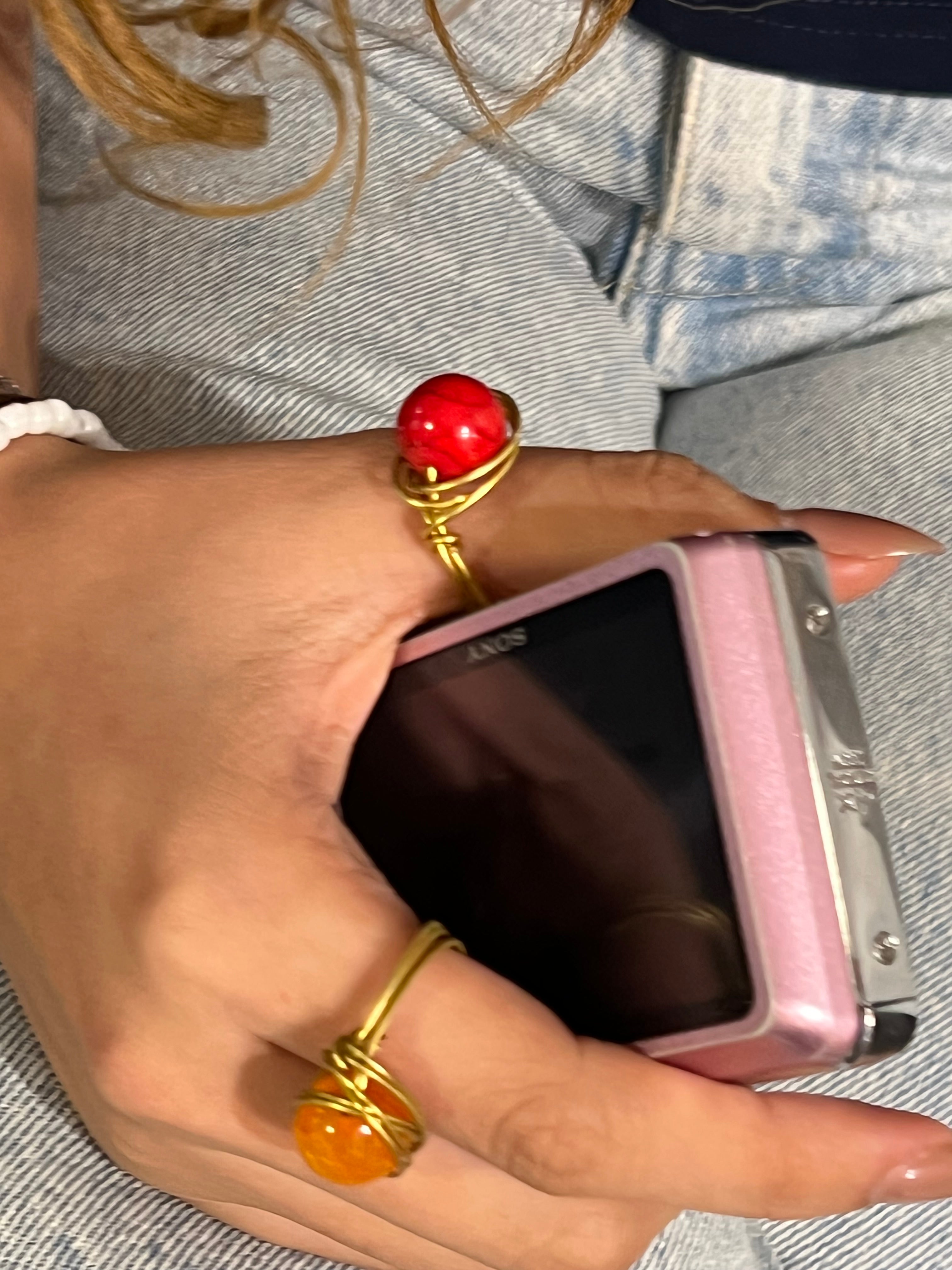 Wire jewelry making workshop