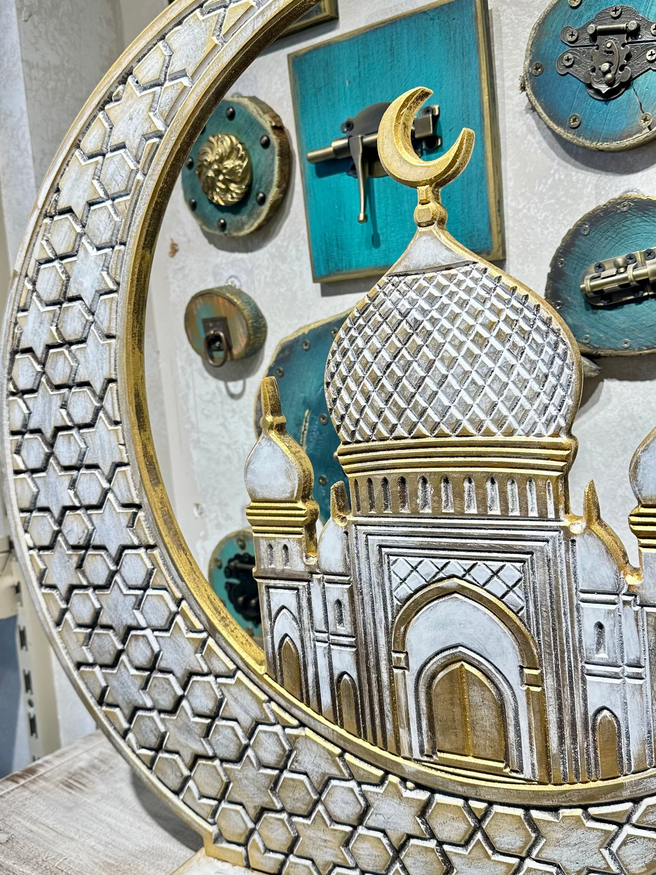 Helal El Mihrab in white | Handmade Ramadan Decore