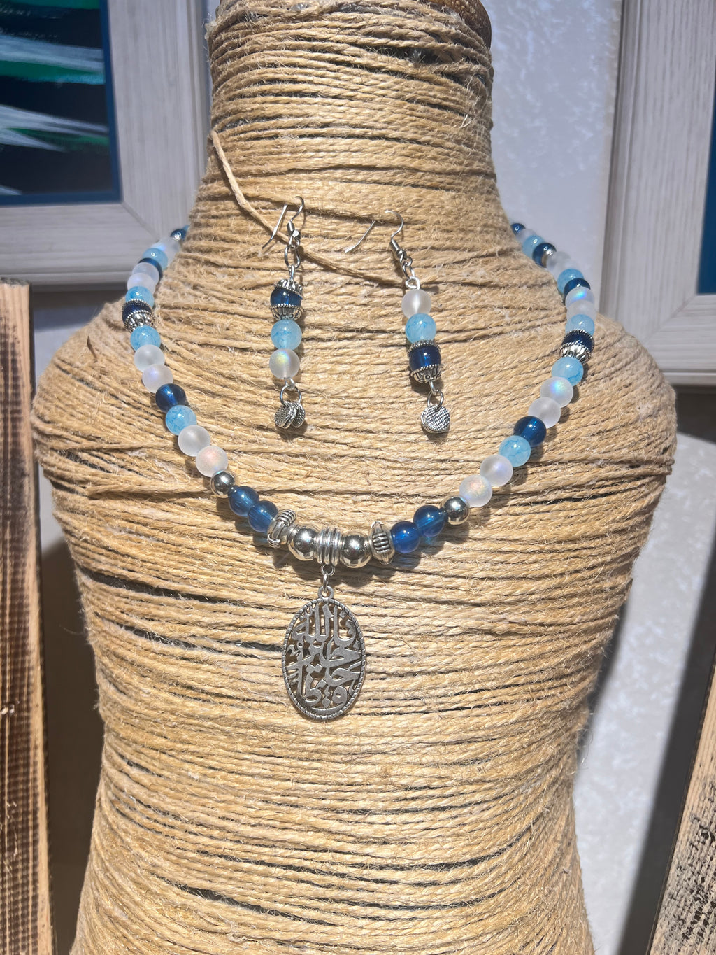 ورشة الحلى بالخرز Jewelry making workshop