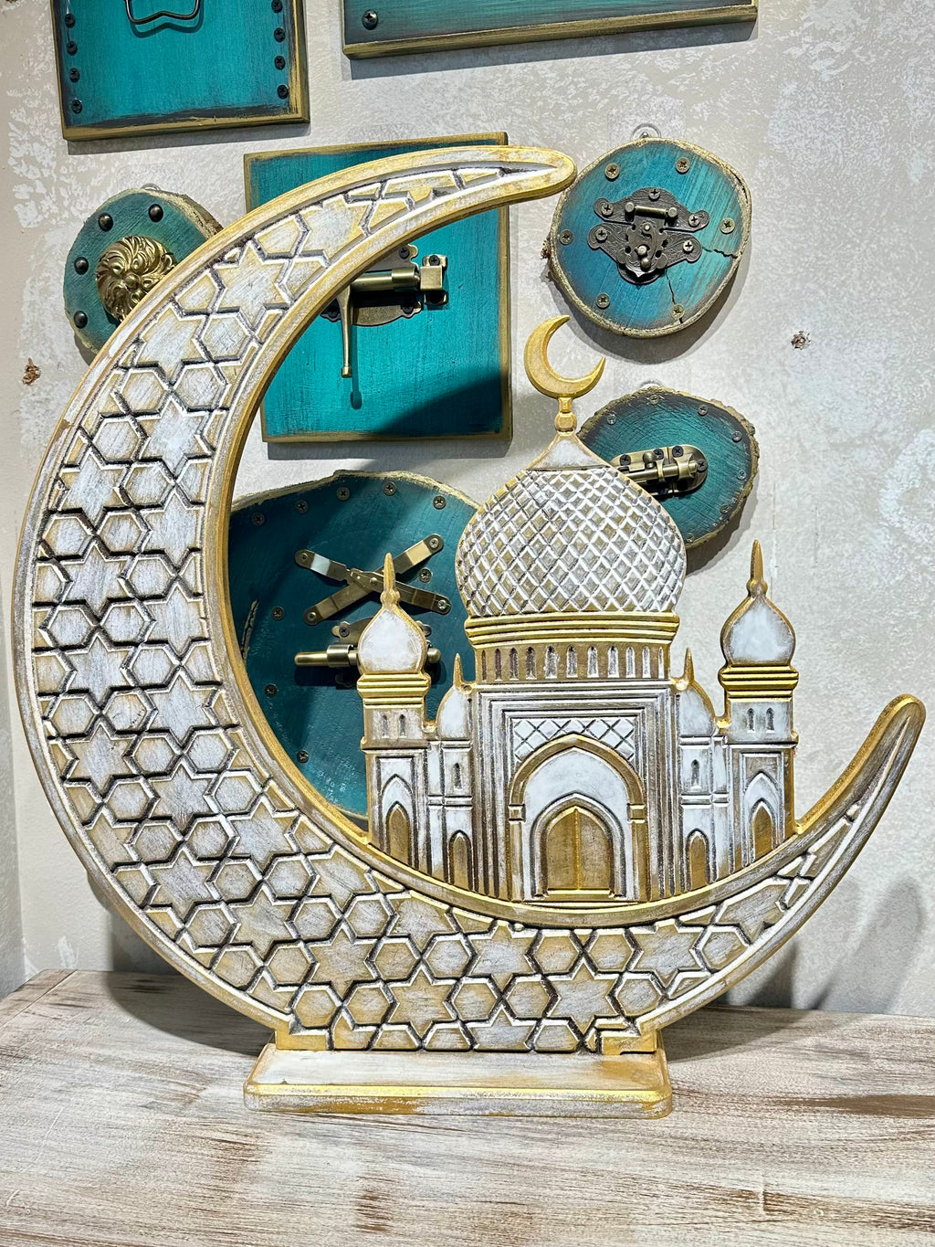 Helal El Mihrab in white | Handmade Ramadan Decore