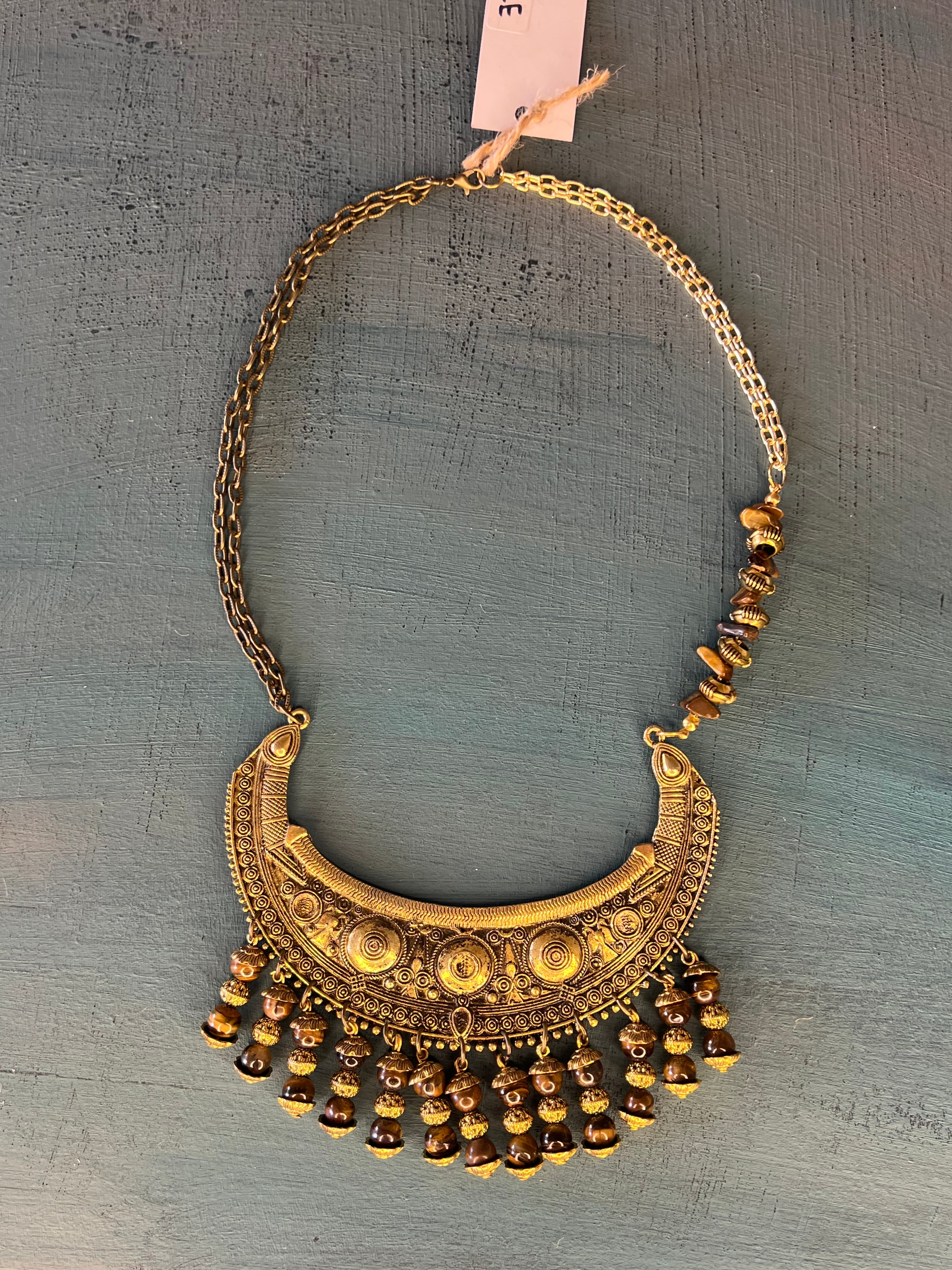 Stapruck Golden Necklace