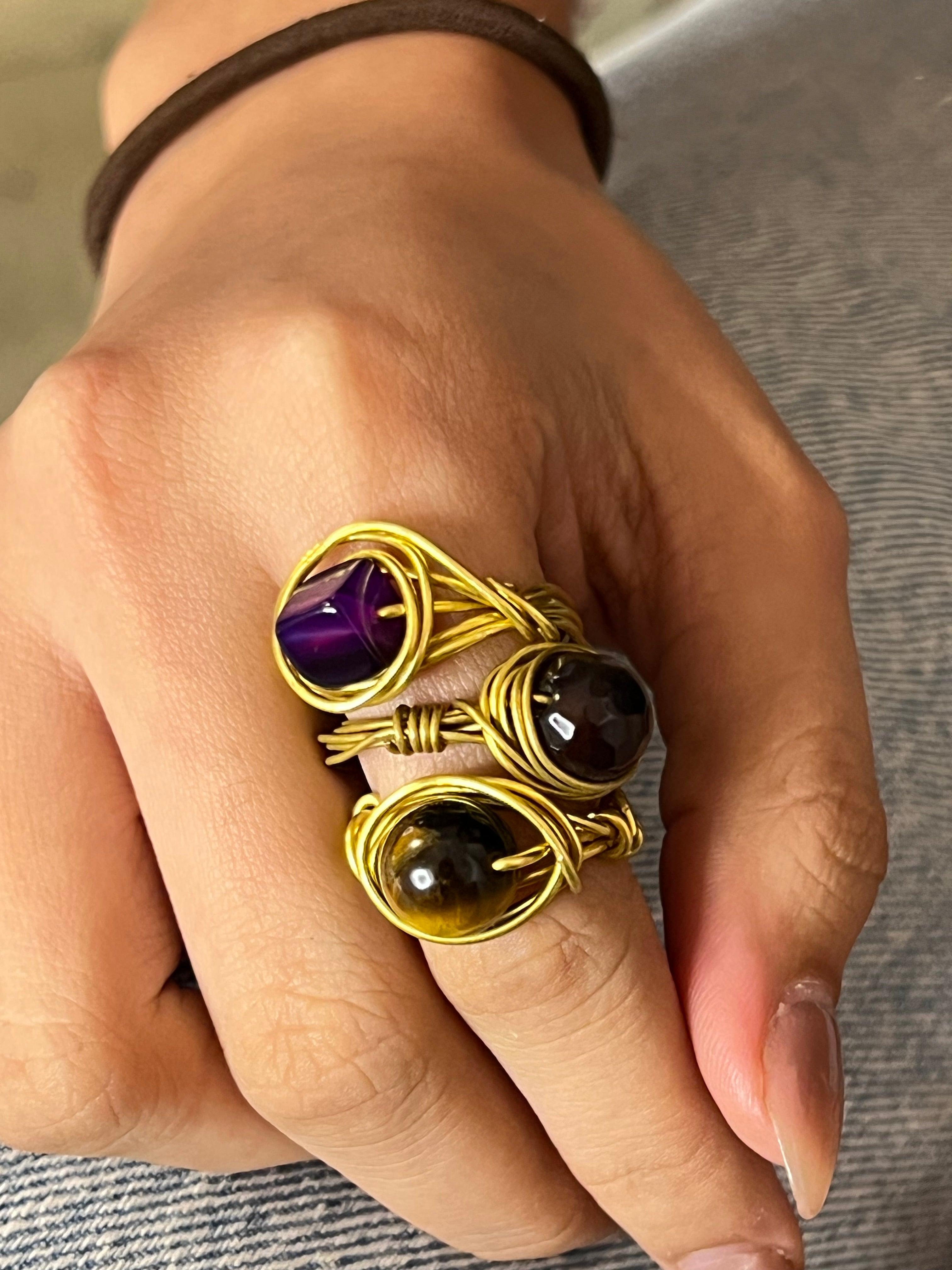 Wire jewelry making workshop