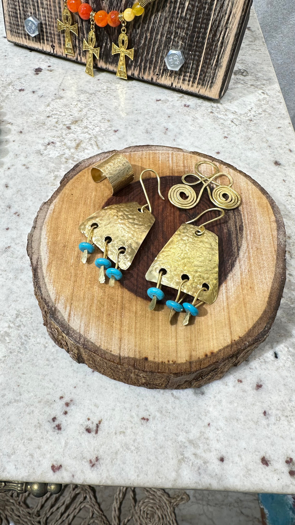 Wire jewelry making workshop