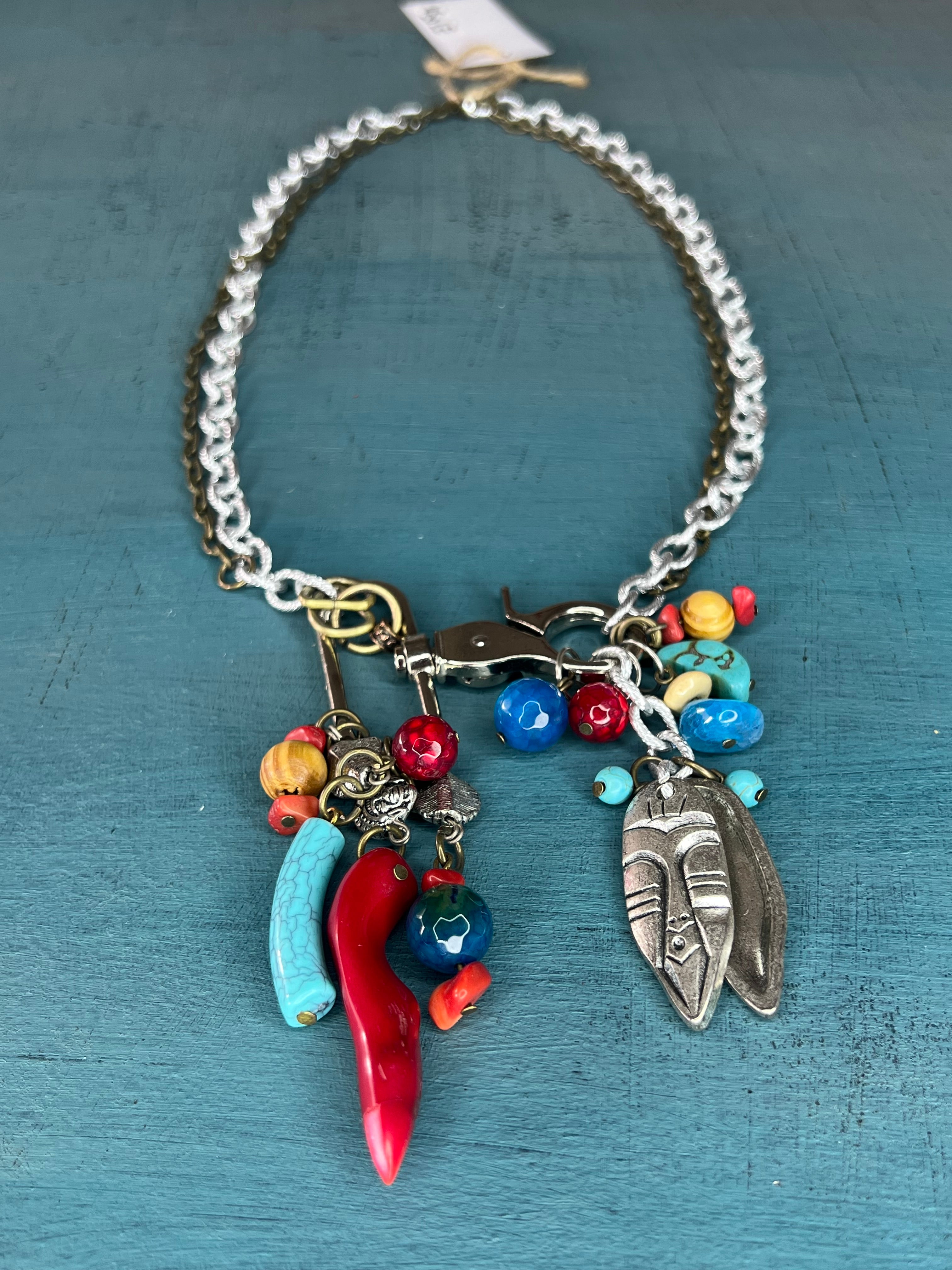 Vibrant heritage africano necklace