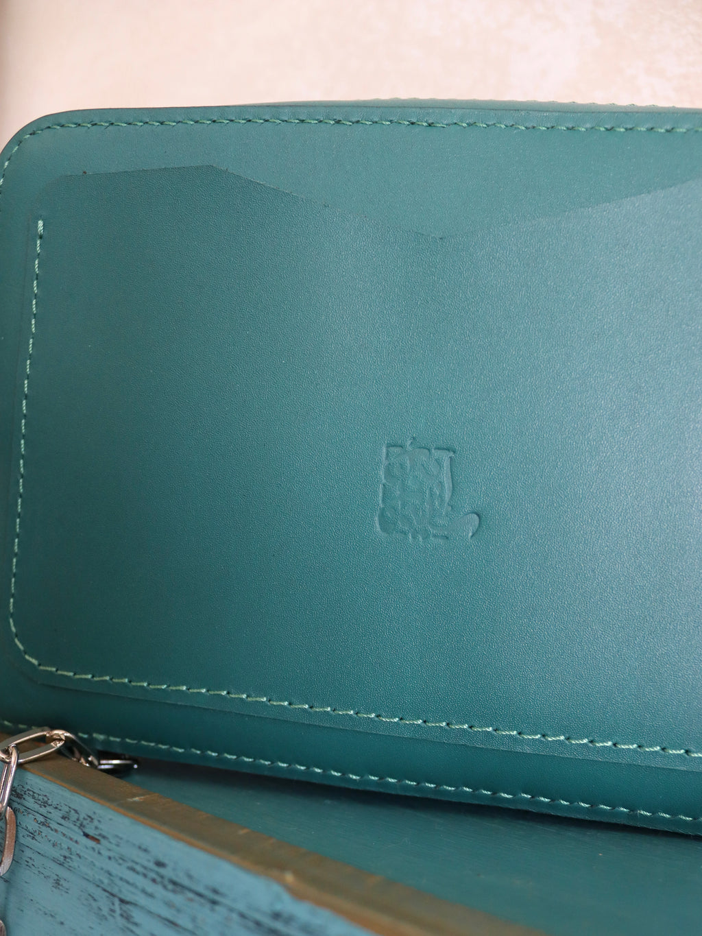 Rectangular cross bag