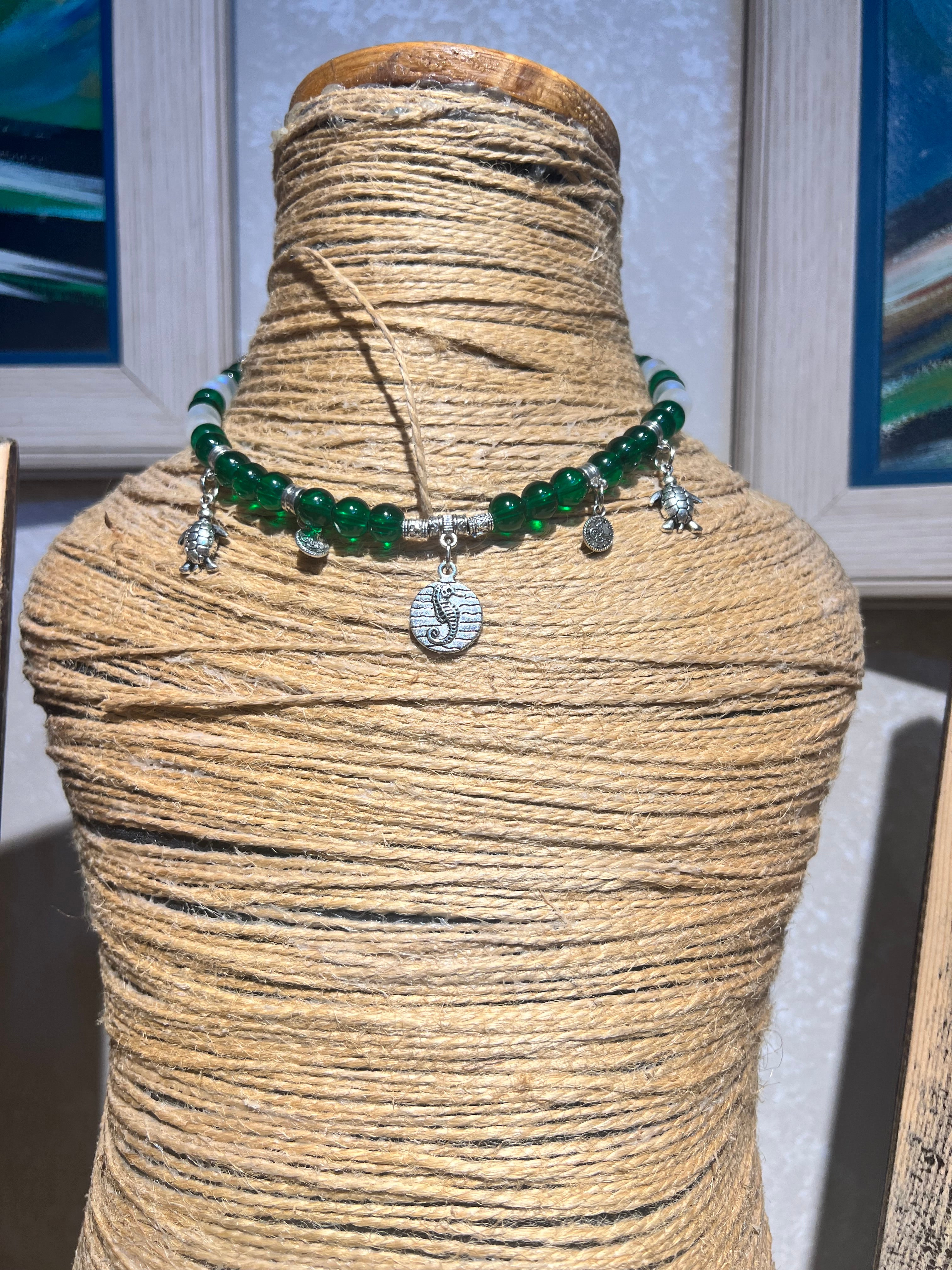 ورشة الحلى بالخرز Jewelry making workshop