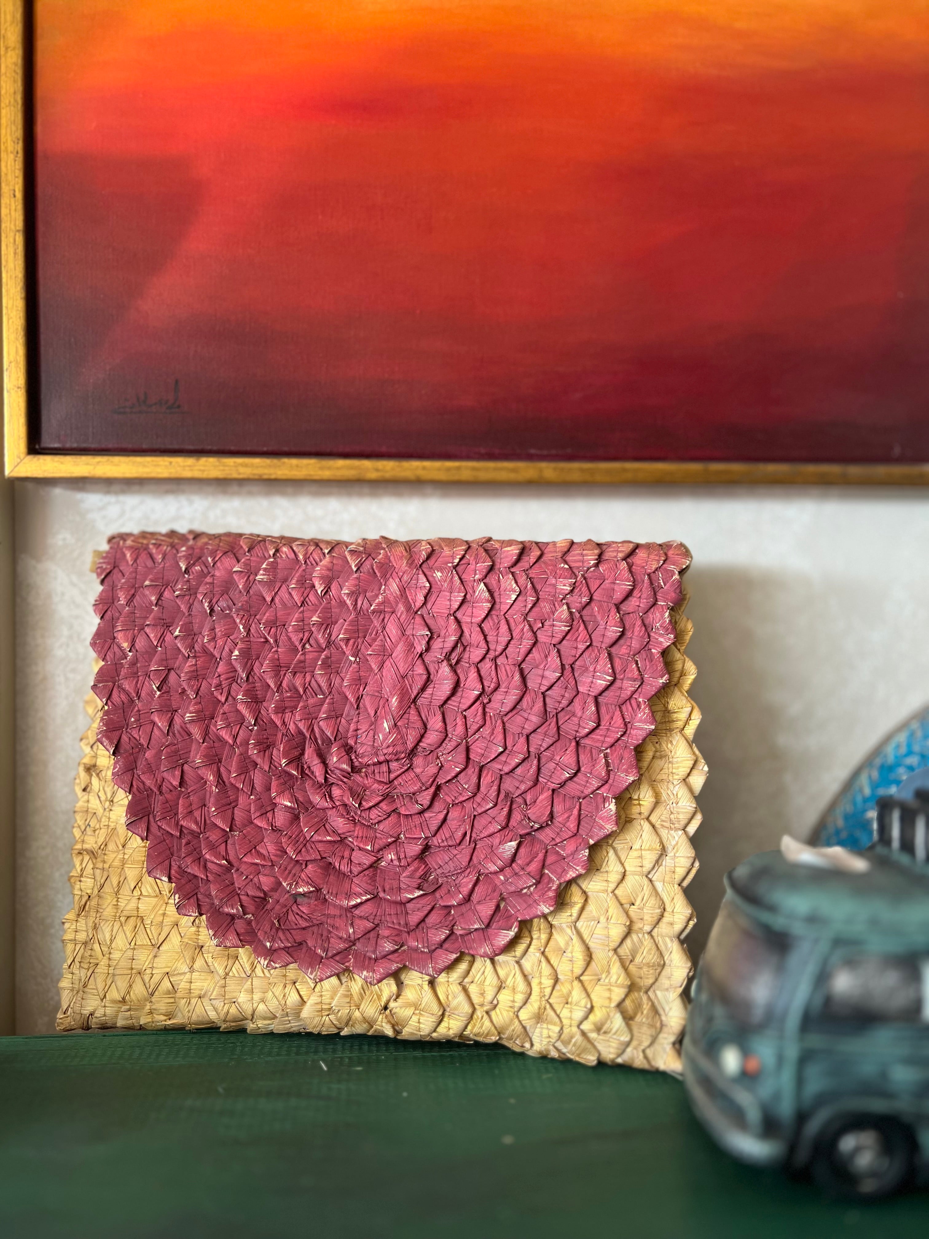 Clutch bag Made of wicker