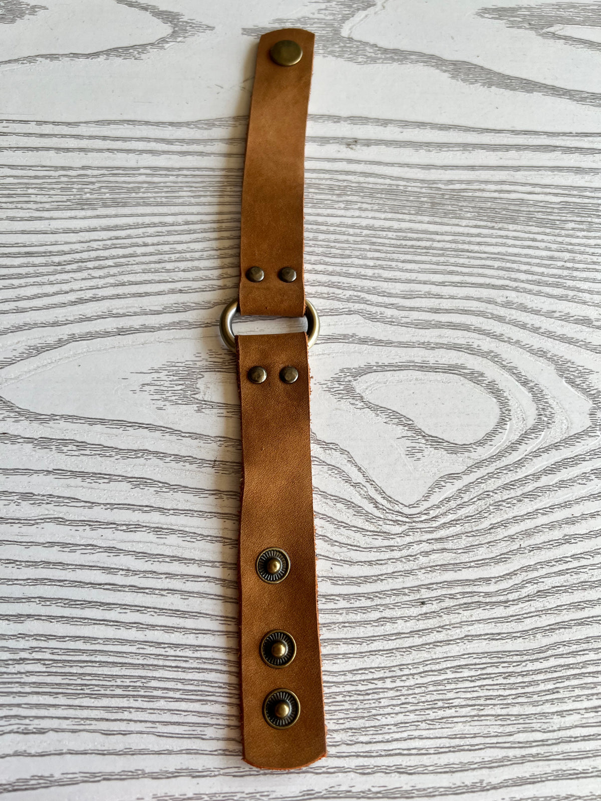 Brown natural leather bracelet with studs
