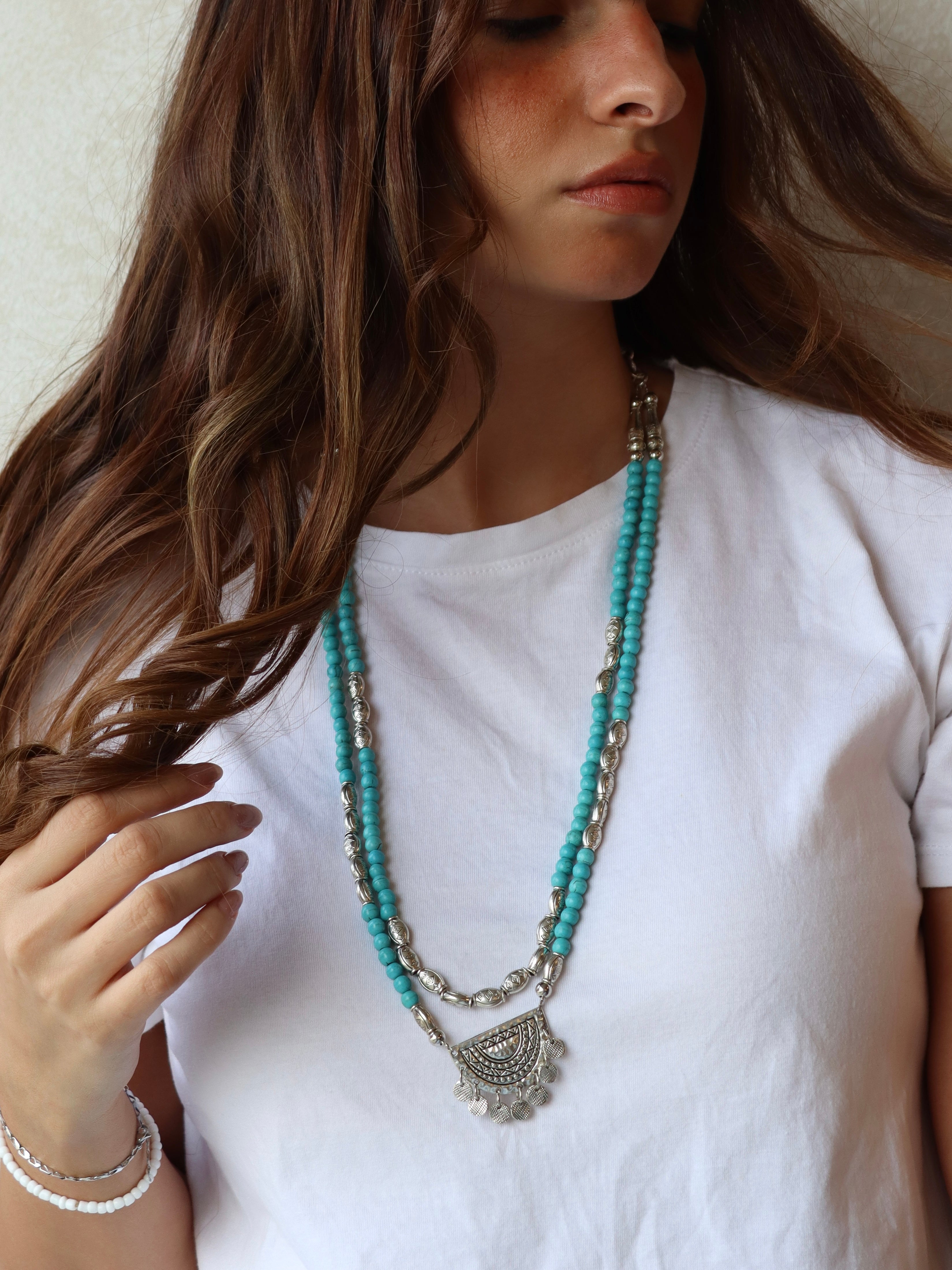 fayrouz necklace with silver pendant