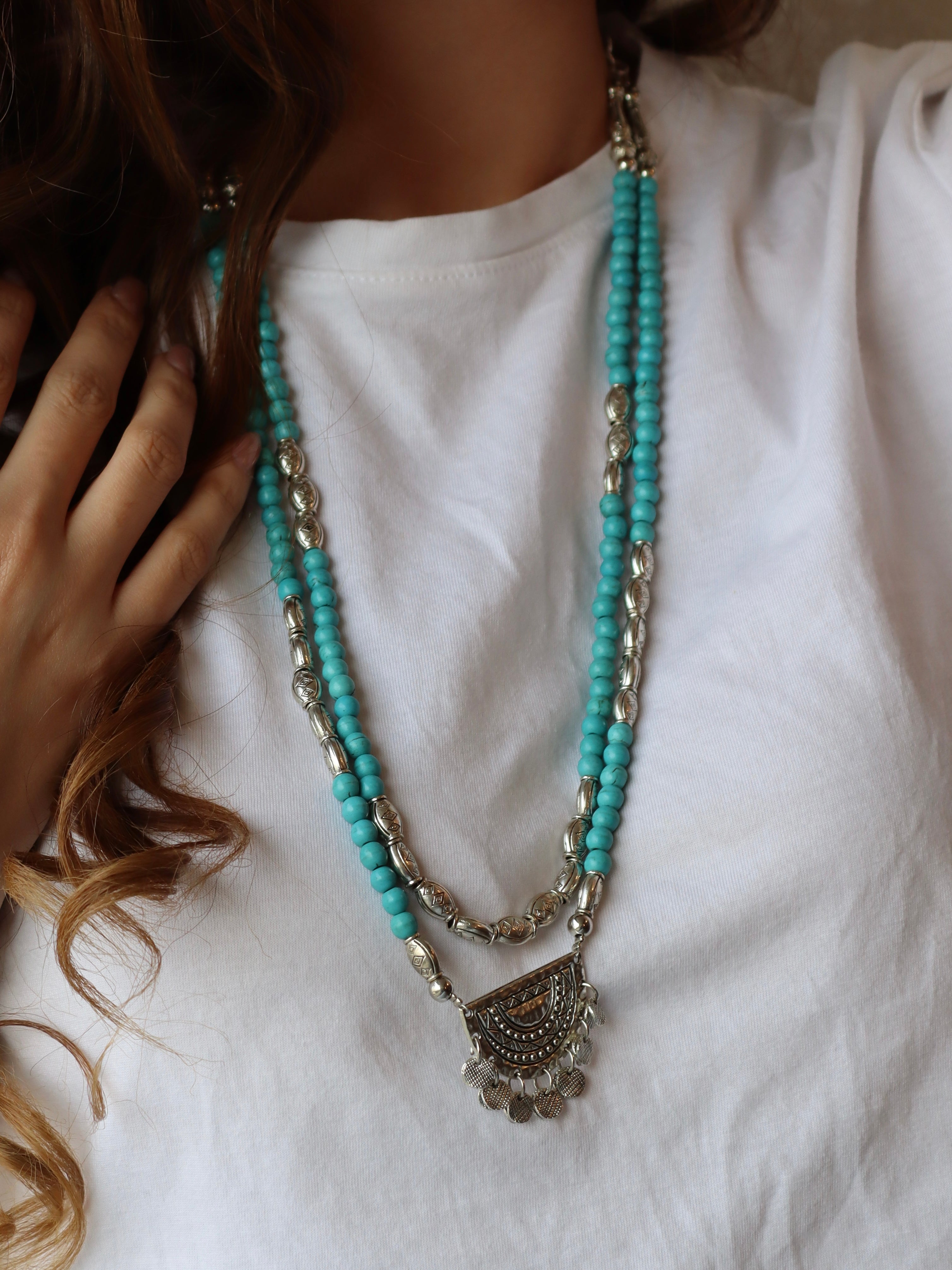 fayrouz necklace with silver pendant