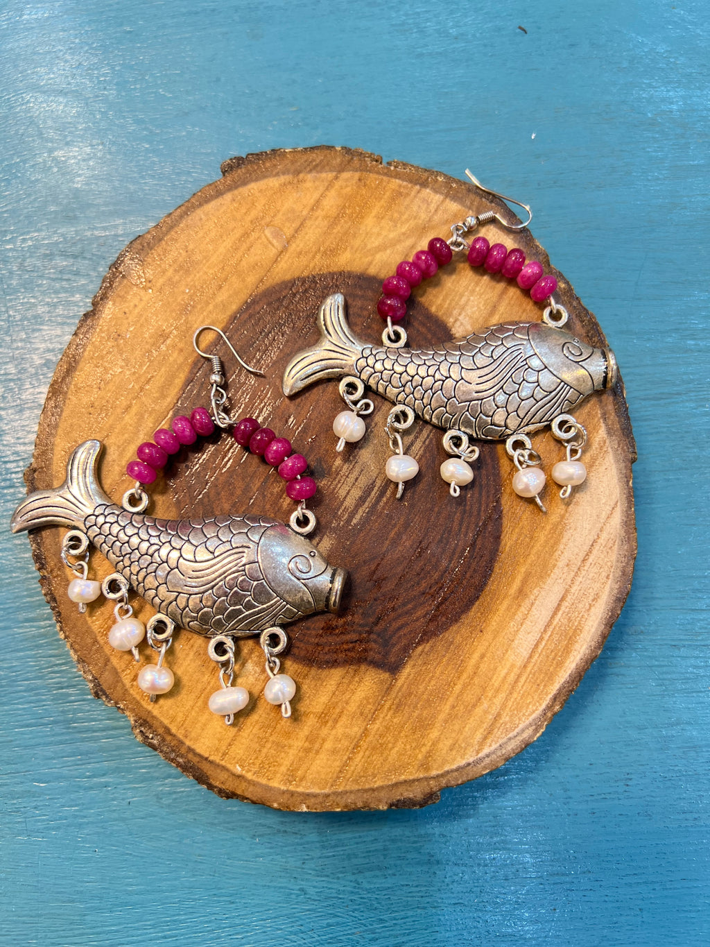 silver fish earrings | J240