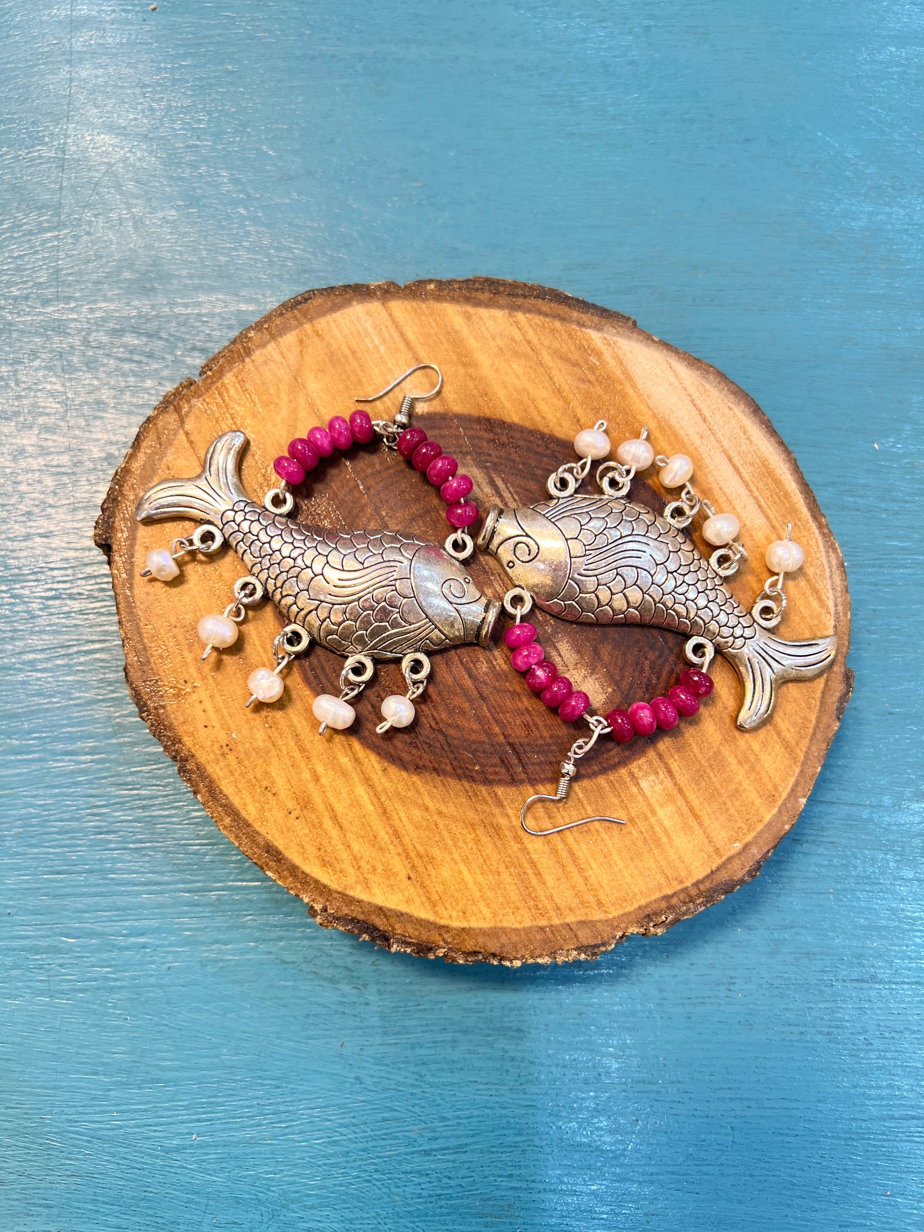 silver fish earrings | J240