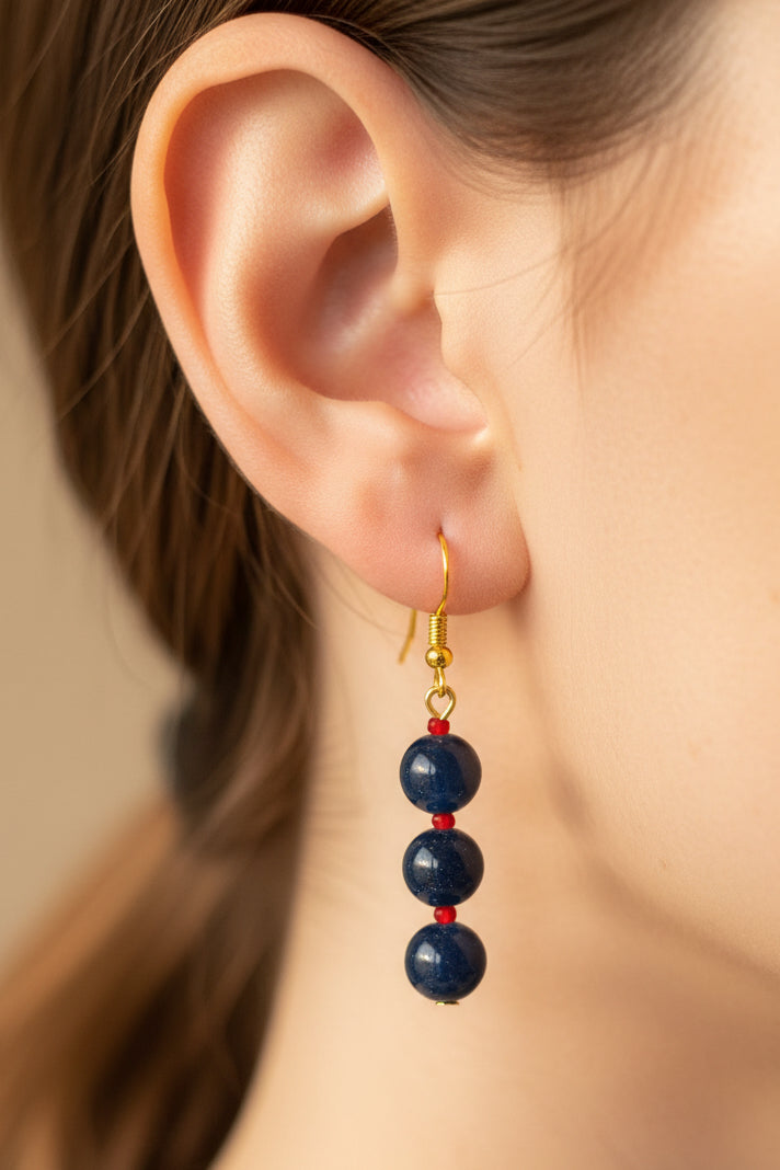 blue beaded earrings | J235