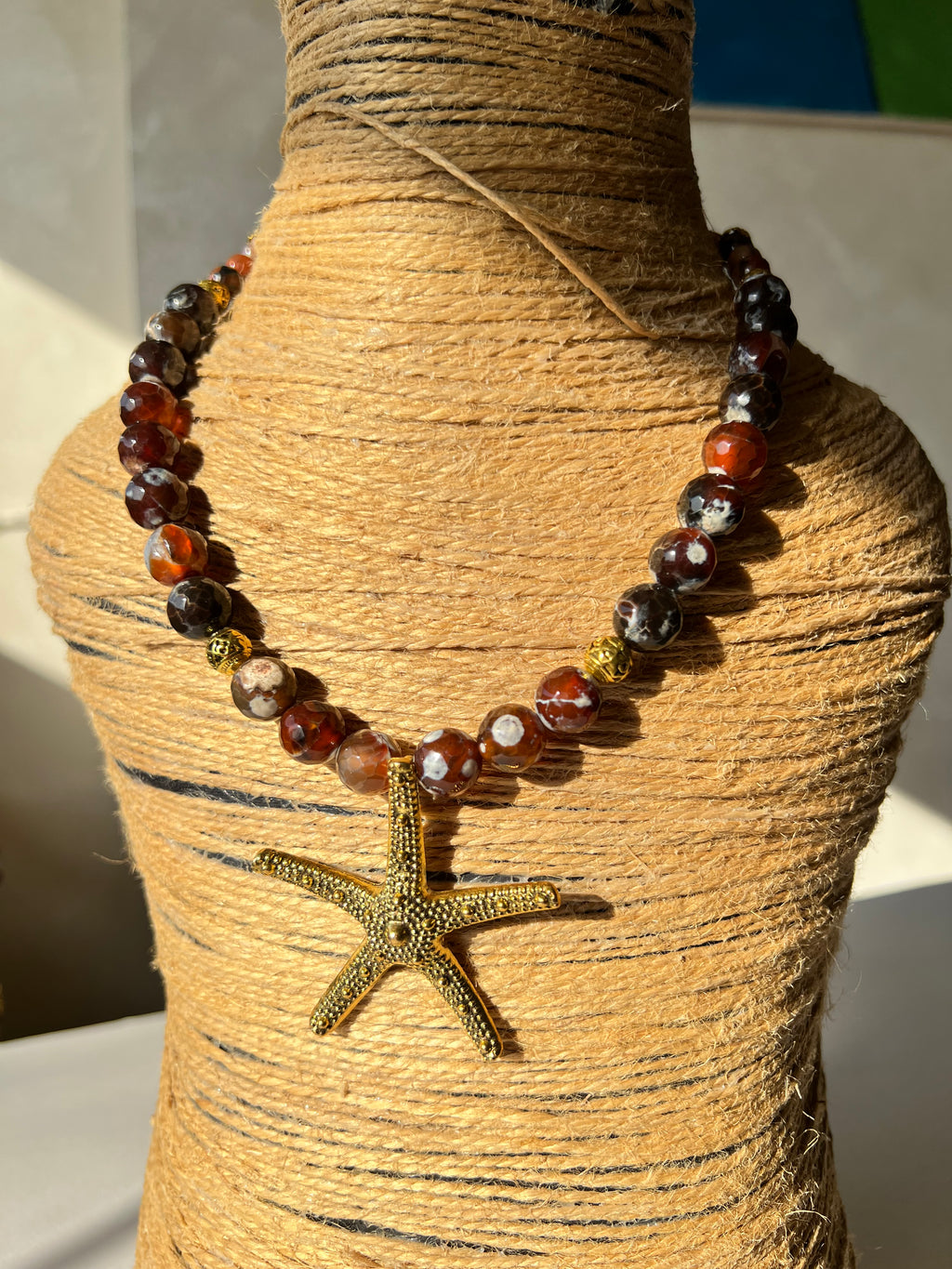 Brown agate necklace with gold starfish pendant | J256