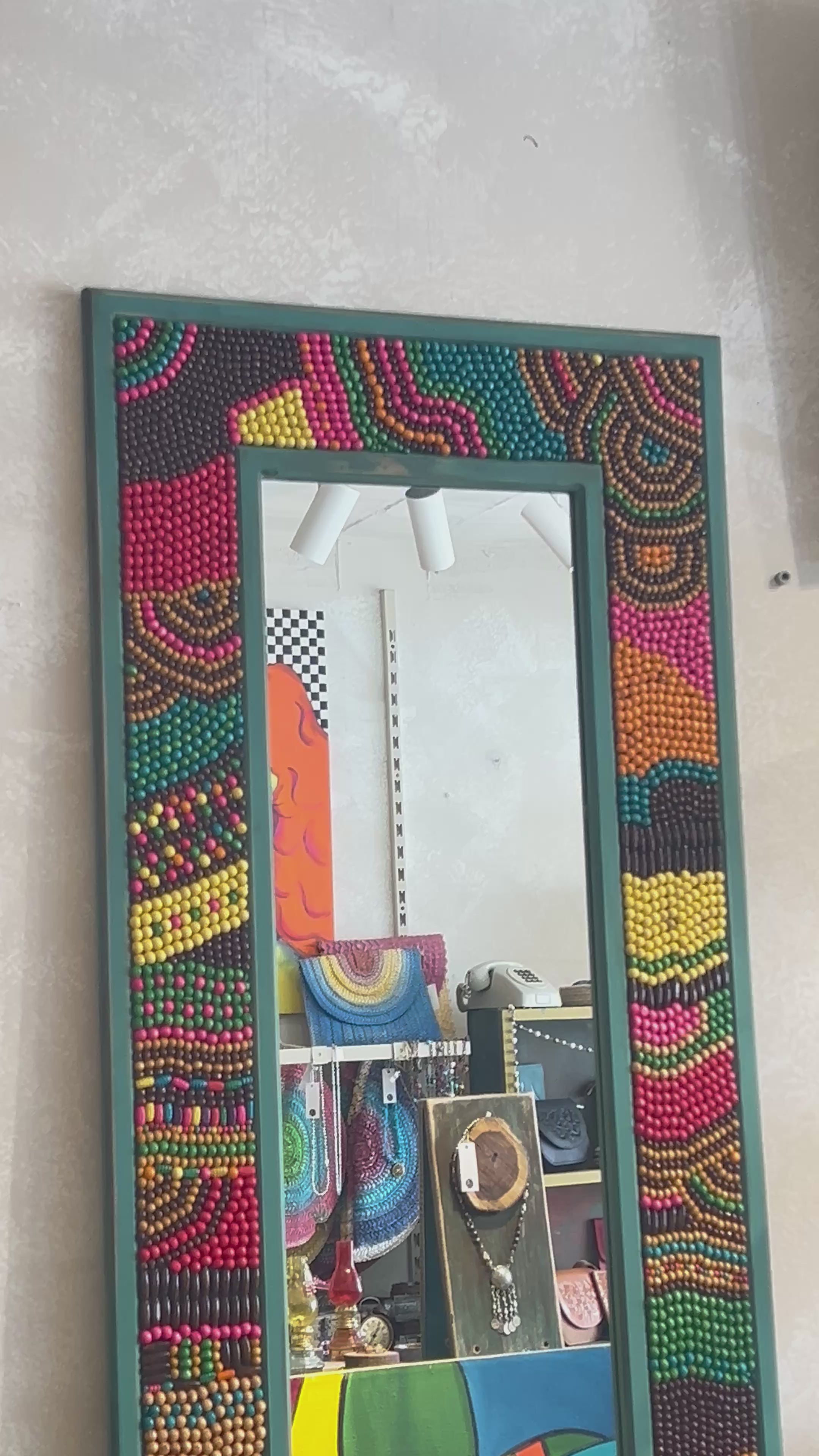 Mirror Mosaic workshop ورشة المراية بالموزاييك الخرز للاطفال من 6 - 11 سنوات